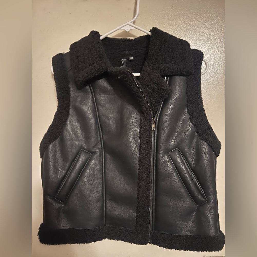 Windsor Black Faux Leather Vest with Shearling Trim